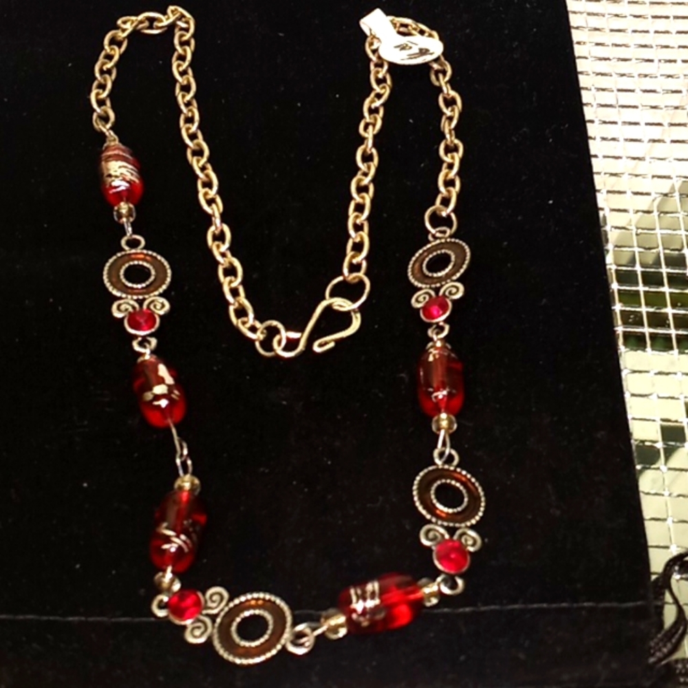 Red design on silver chain 22" new  Necklace